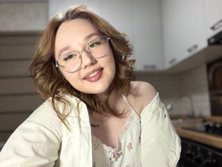 camgirl playing with dildo ConstanceKeiffer