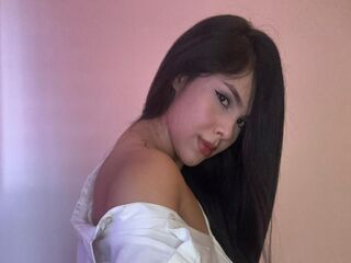 camwhore shaved pussy CristWilliams