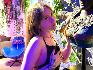 hot cam girl spreading pussy DaisyWane