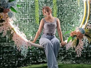 adult livecam DebraEvans