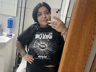 naked cam girl gallery DeeaFox