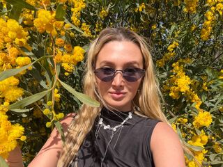 sex show DelaineClowerd