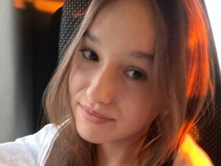 chatroom cam DelorseDoderer