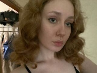naked webcam girl fingering DoraOashey
