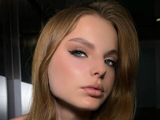 adult livecam DoraWilliams