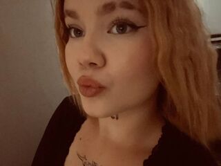 camgirl masturbating with sex toy DorisHall