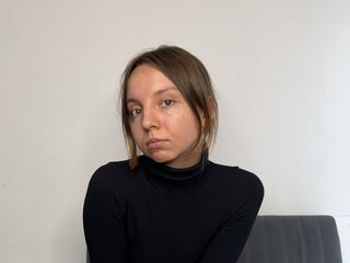 livechat EleonoraSzabo