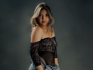 chat room cam ElianisCuevas