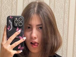masturbating girl EllieLenon