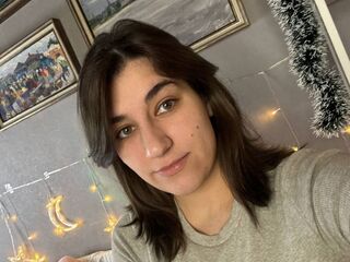 chatslut EllieMiller