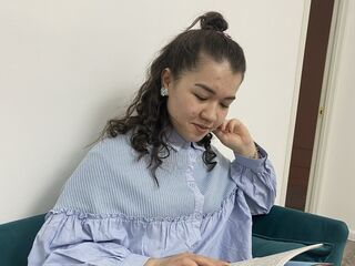 cam slut chat room EllyJames