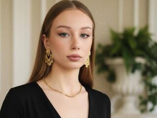 webcam live show EmaGurrad