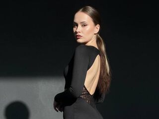 sex webcam chat EmilyGiffin