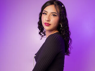 jasmin camgirl chatroom EmilySnowe