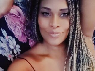 camgirl playing with sextoy EvelyneFernanda