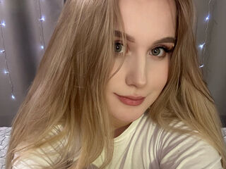 camgirl webcam sex picture EverlyMoon