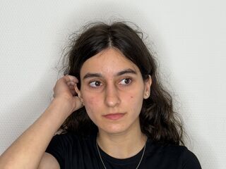sex show FondaYarbro