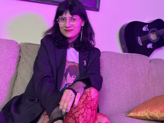 topless cam girl GaabriellaHills