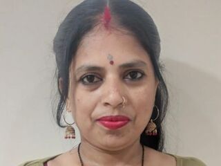 fingering cam girl GotiLeah