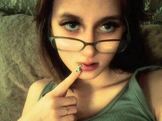 nude webcam HeideSchweitzer