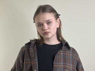 webcam chat room HeikeGraciano