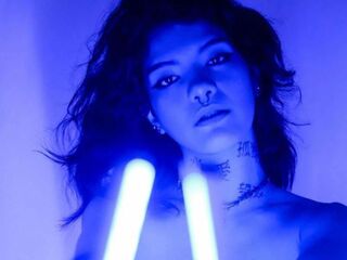 naked camgirl gallery HinataDarky