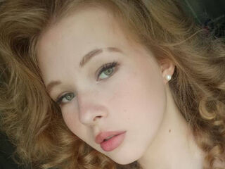 chatroom webcam pic IllaPytlewski