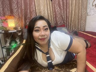 sexy camgirl InaRaymondo