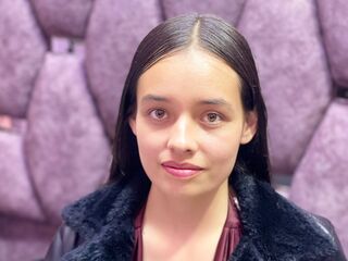 chat livesex IssaMontenegro