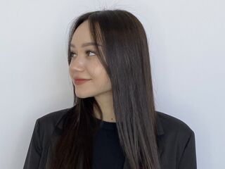 live webcam girl JinGrinnan