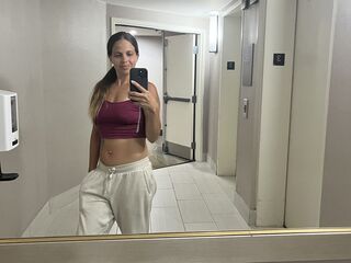 camgirl masturbating with vibrator JosieJodeci
