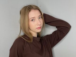 webcam bitch chatroom JulianaDarter