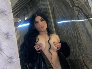 camgirl playing with sex toy JulietaMessy