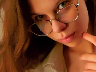 naked cam girl masturbating with sextoy JulinaGoroven
