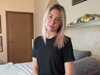 sexy webcamgirl picture JuneRamos