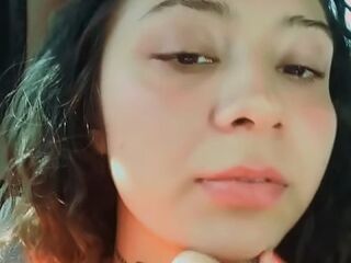 adult cam KaliEsparza