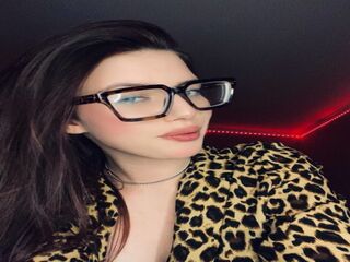 girl chat room KassieLonzo