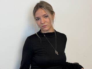 cam girl sexchat KeiraTullier