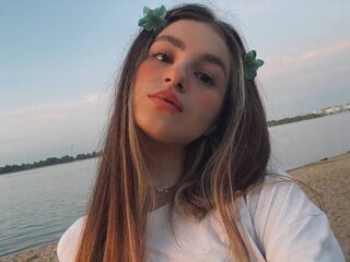 camslut fingering pussy KelleyHarris