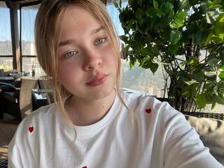 free chat room KendallHennig