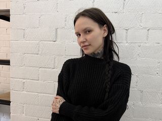 fingering girl webcam  KeniaTucholski