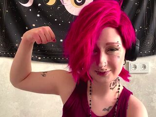 hot cam girl masturbating with sextoy KimPowers