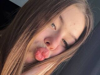 adult live web cam KristiGroun