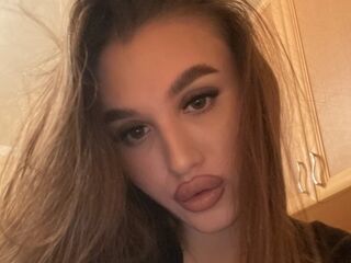 girl fingering bald pussy KyraVictorine