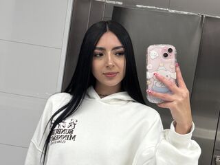 beautiful girl LauraMeeth