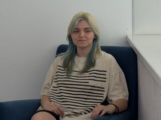 livecam sex LauriMagnie