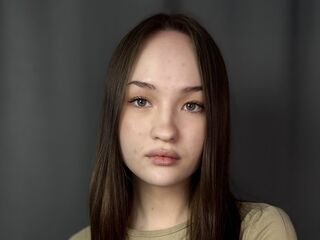 naked camgirl masturbating with vibrator LauriRendleman