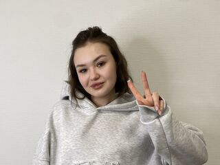 chatrubate cam girl LavernaMonnot