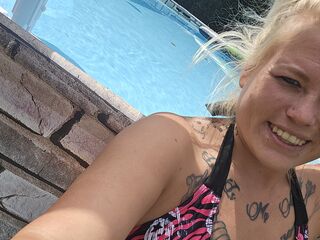 camslut LaylaM