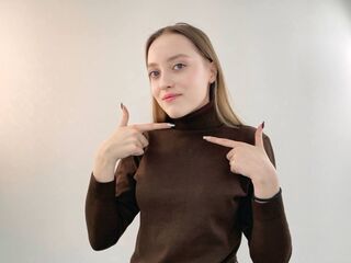 webcamgirl live sex LewisOtey